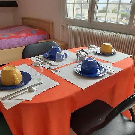 Utah Beach Bed & Breakfast Sainte-Marie-du-Mont  Exterior photo
