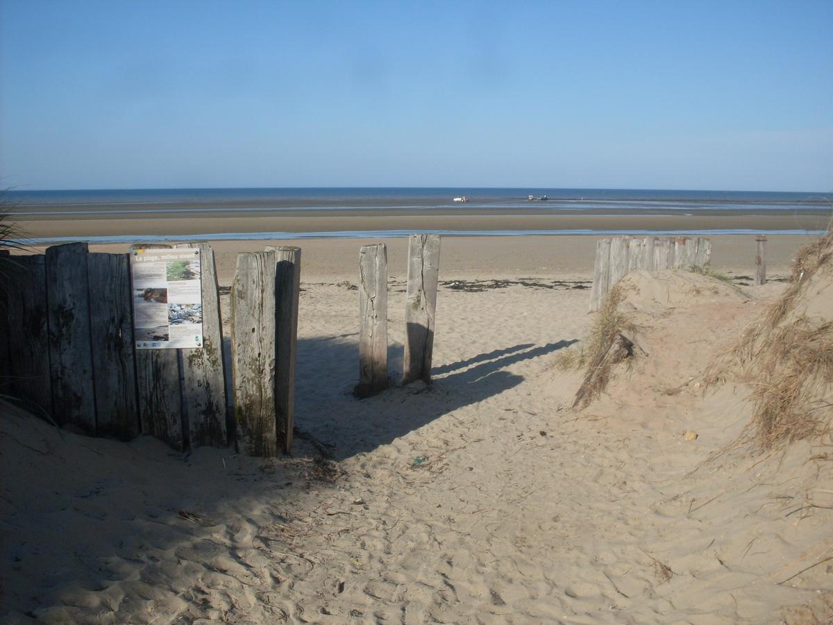 Utah Beach Bed & Breakfast Sainte-Marie-du-Mont  Exterior photo